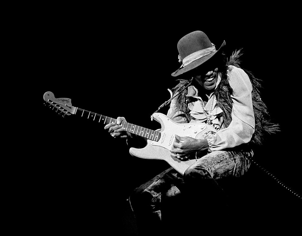1024px-Banks_Hendrix